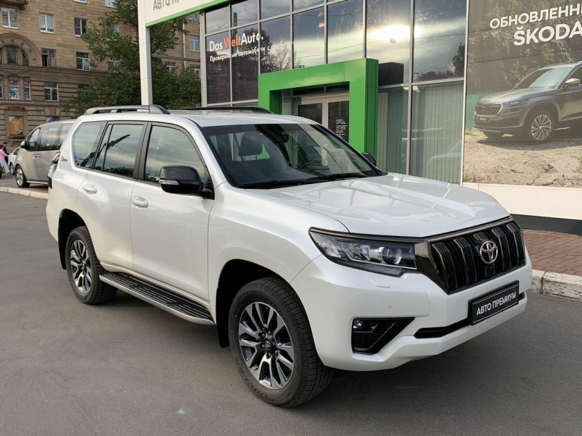 Тойота ленд Крузер Прадо 2022