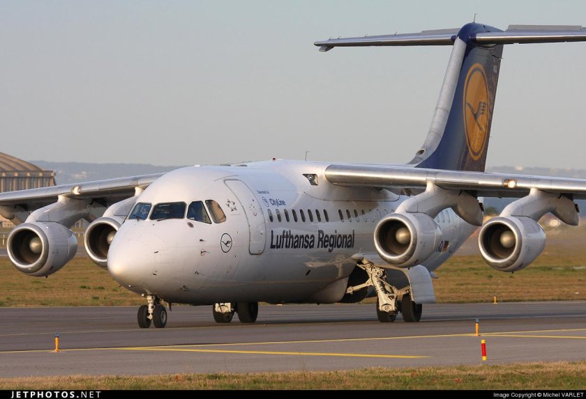 Самолёт Avro RG 85