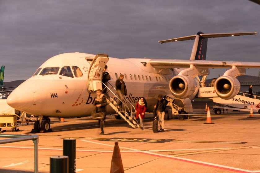 Карго самолет