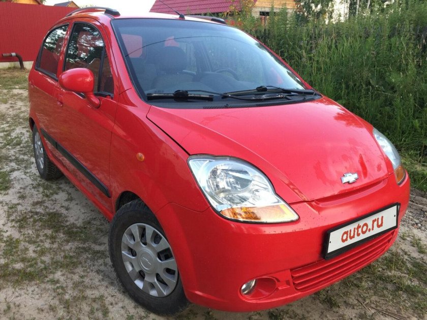 Шевроле Спарк 2006 красная