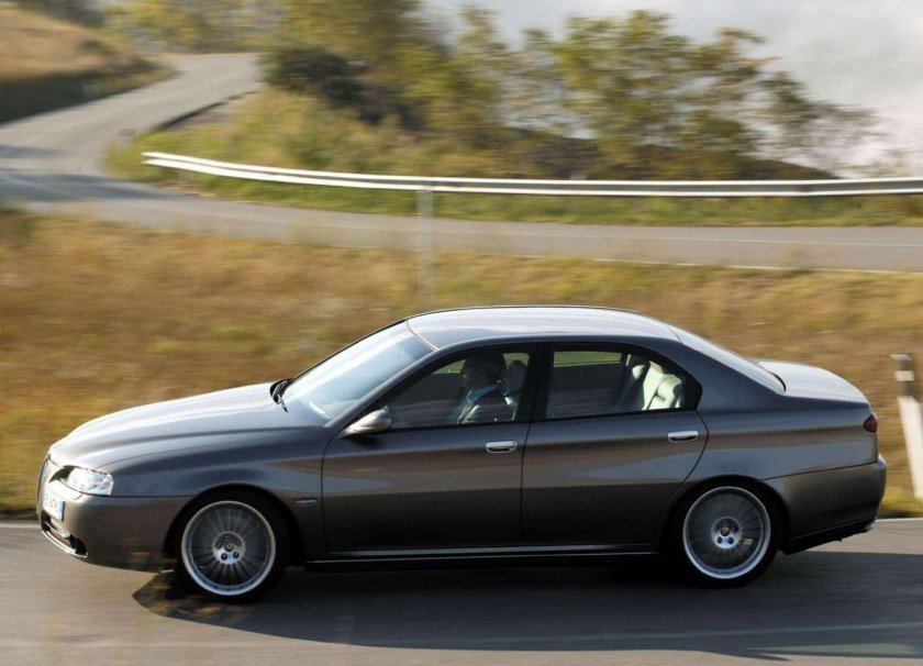 Альфа Ромео 166