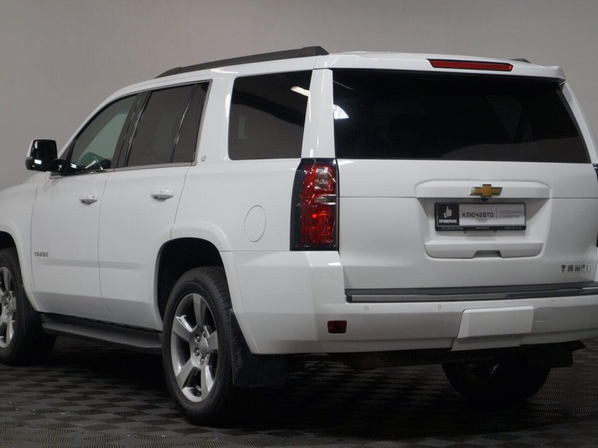 Chevrolet tahoe iv