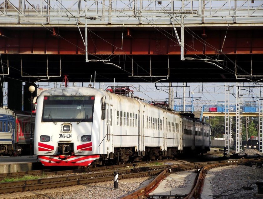Эм2 электропоезд