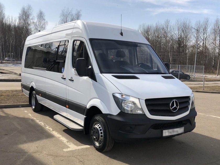 Автобус Мерседес Спринтер