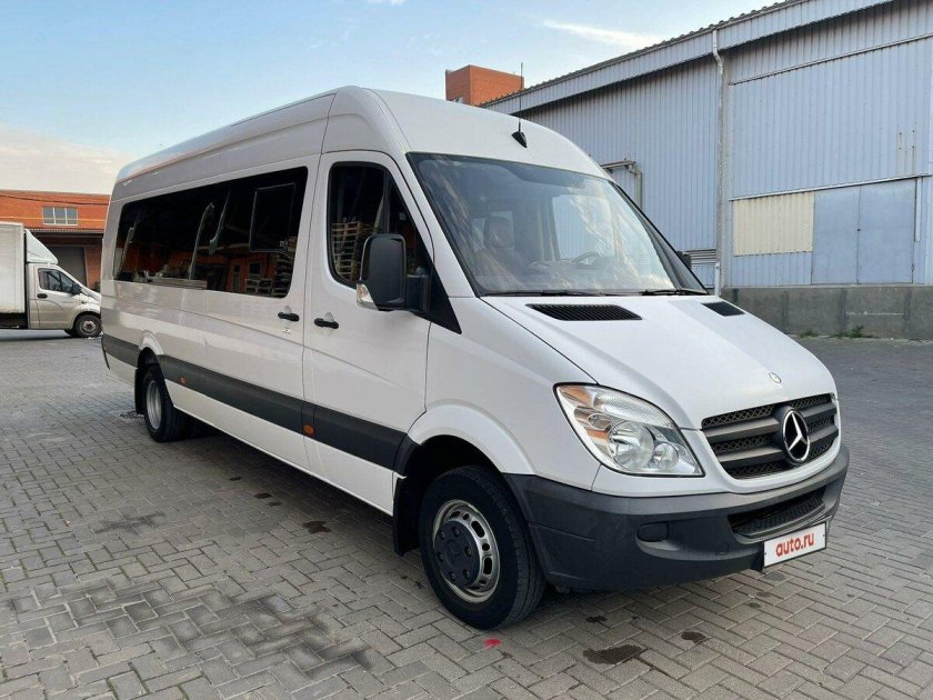 Микроавтобус мерседес спринтер