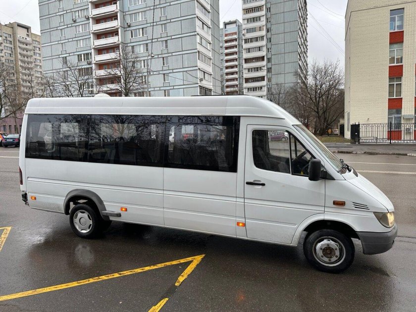 Заказной микроавтобус мерседес