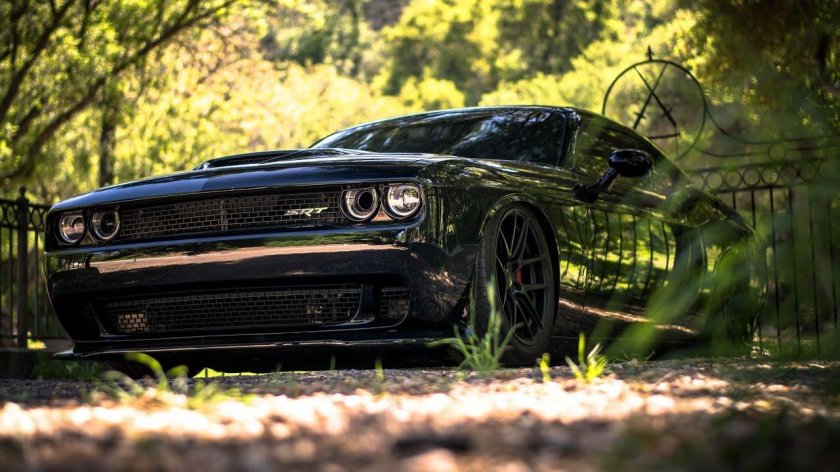 Dodge Challenger srt 4к