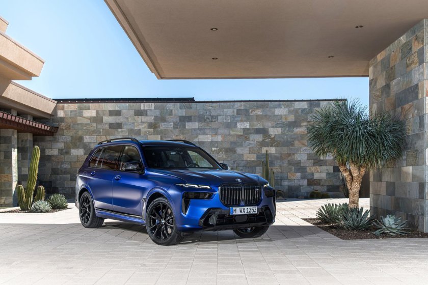 BMW x7 2022