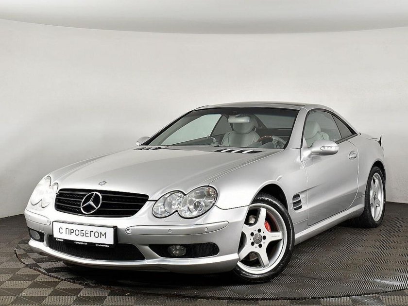 Мерседес серебристый