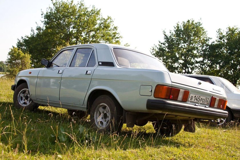 Волга ГАЗ 31029