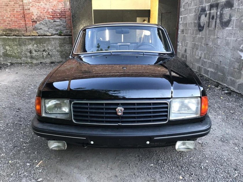 Автомобиль ГАЗ-31029 Волга