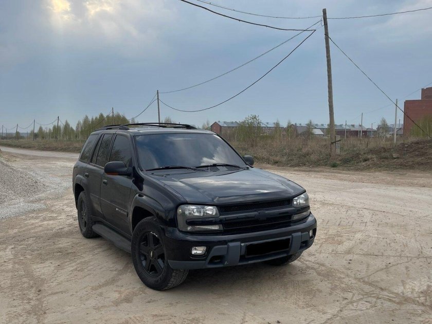 Шевроле Трейлблейзер 1 поколение