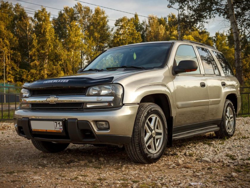 Chevrolet trailblazer 1