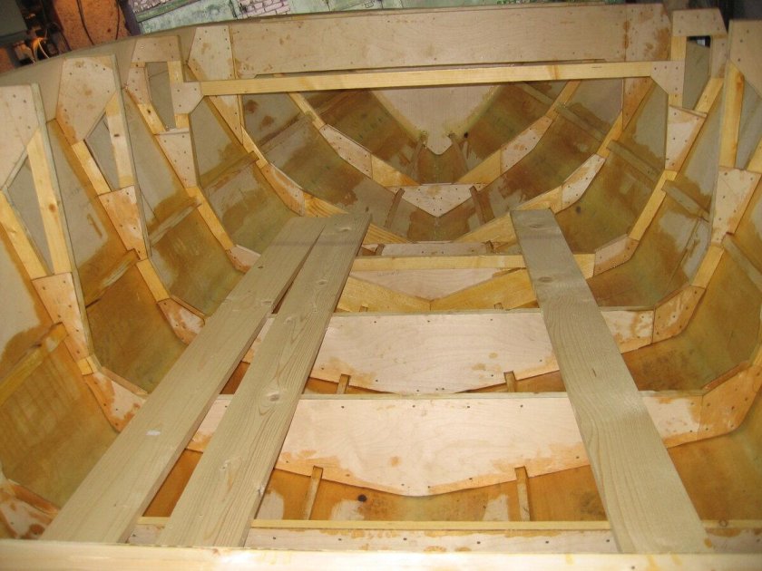 Лодка плоскодонка стеклопластик