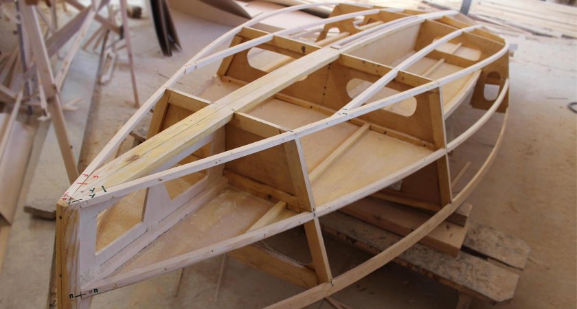 Лодка плоскодонка стеклопластик