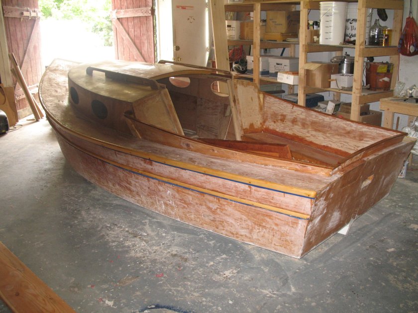 Деревянная лодка модель wb450