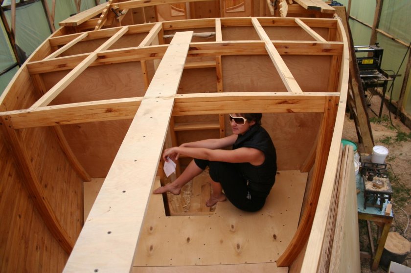 Постройка яхты из дерева