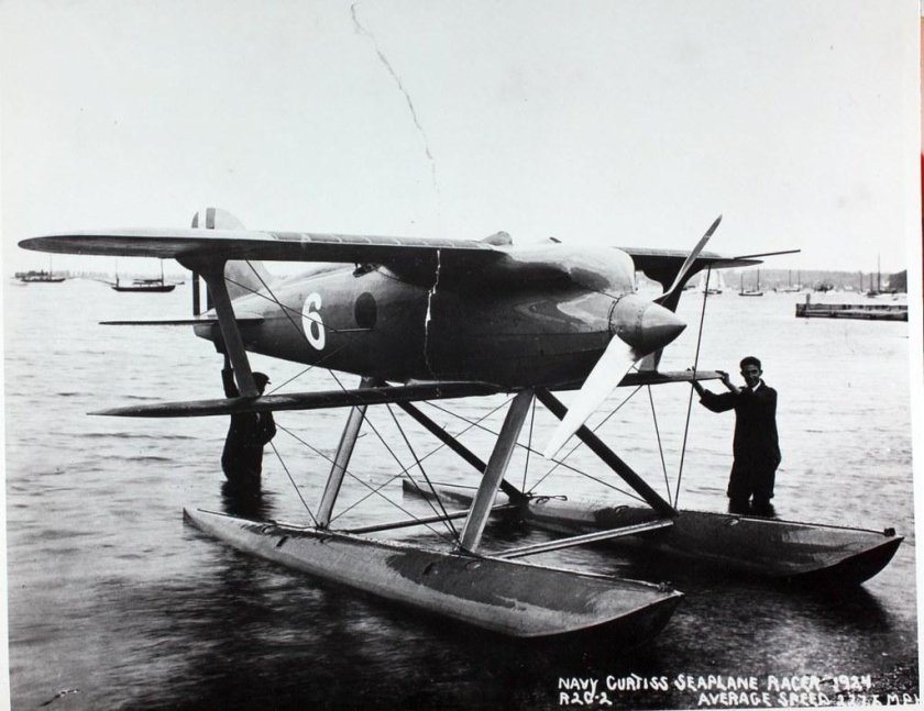 Curtiss r3c