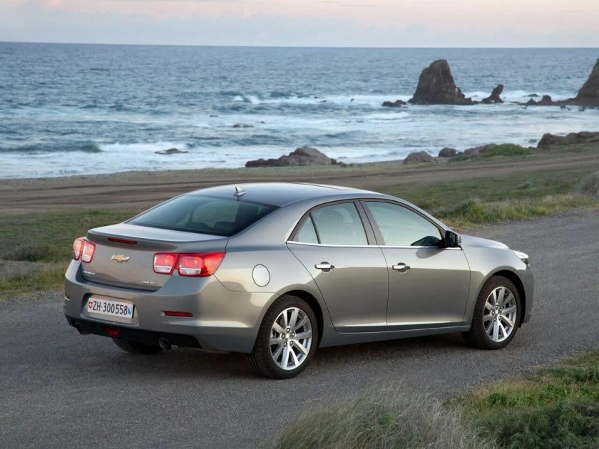 Chevrolet Малибу 2012