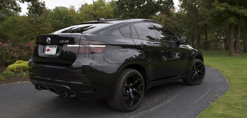 БМВ х6 черная
