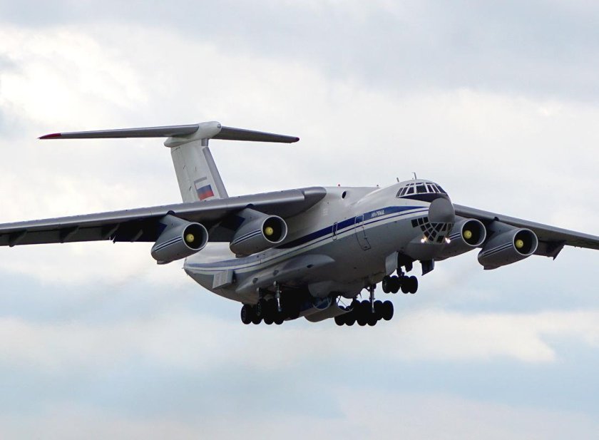 Самолет ил 76