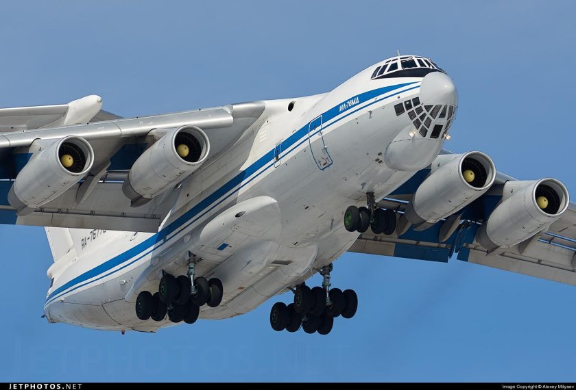 Самолет ил 76