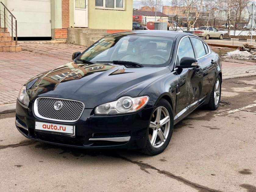 Jaguar xf 2010