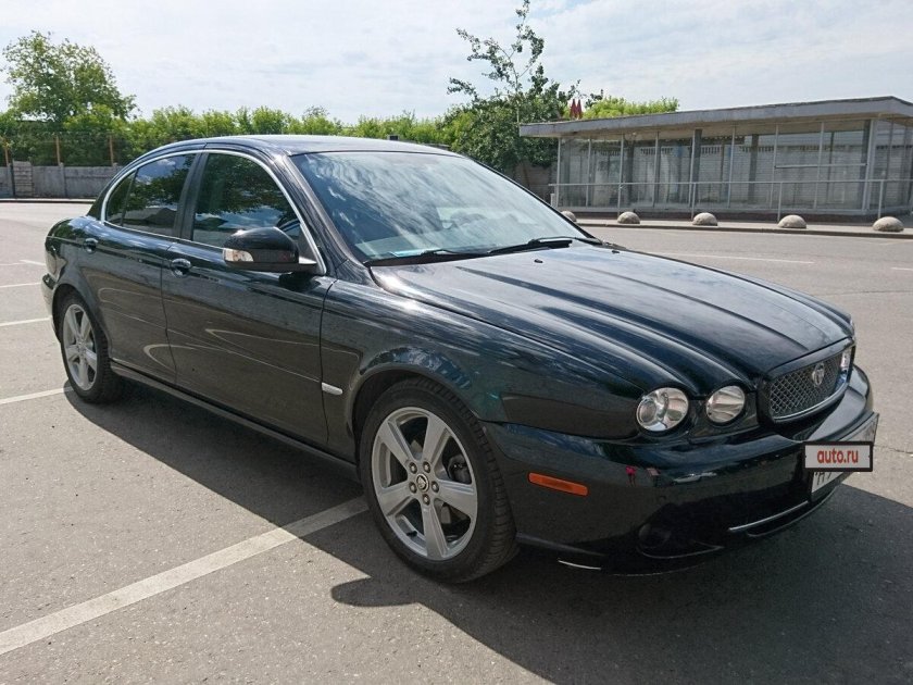 Ягуар седан 2008