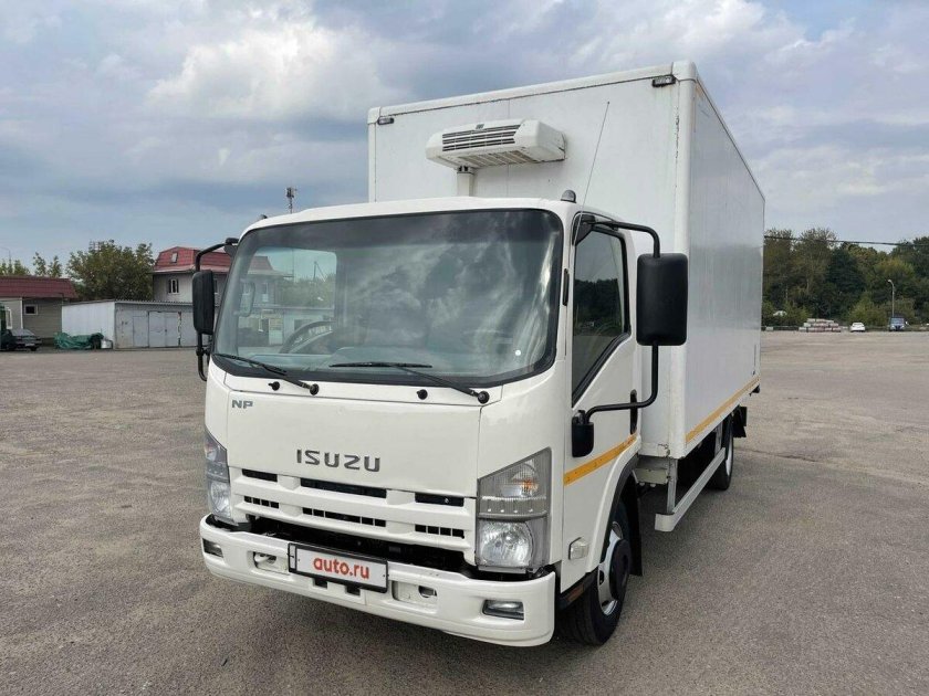 Isuzu elf 5т рефрижератор