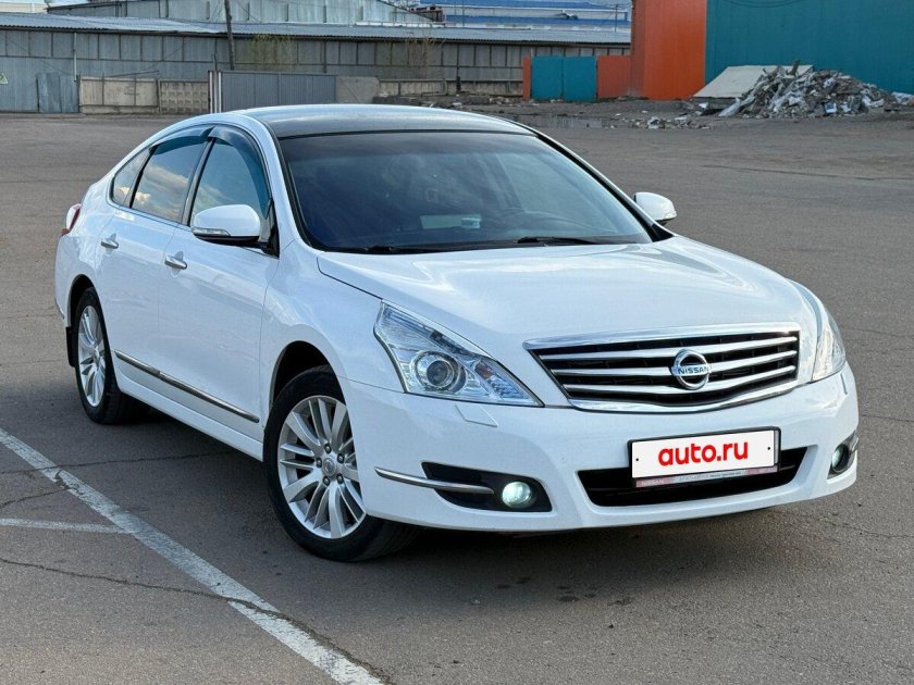 Nissan teana 2013