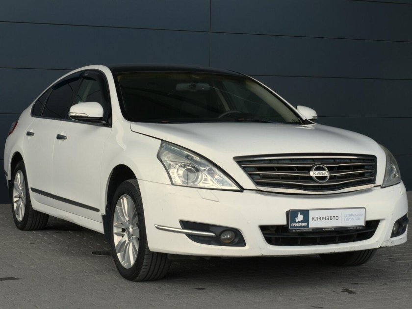 Nissan teana 2011
