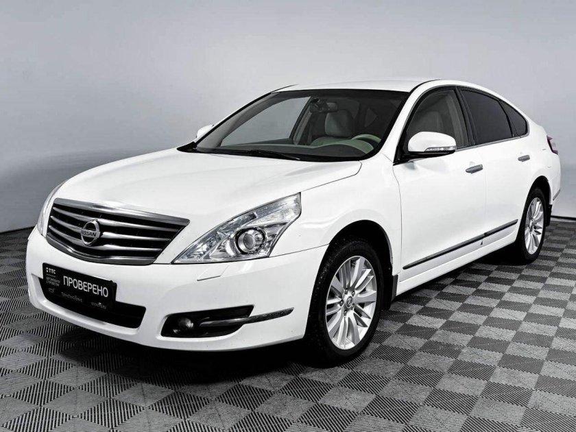 Nissan teana 2012