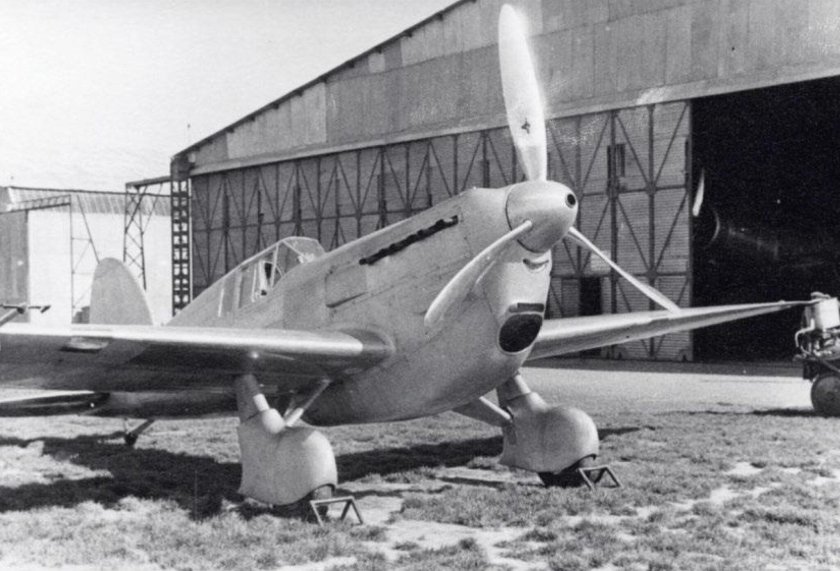 Миг-1 микояна—гуревича.