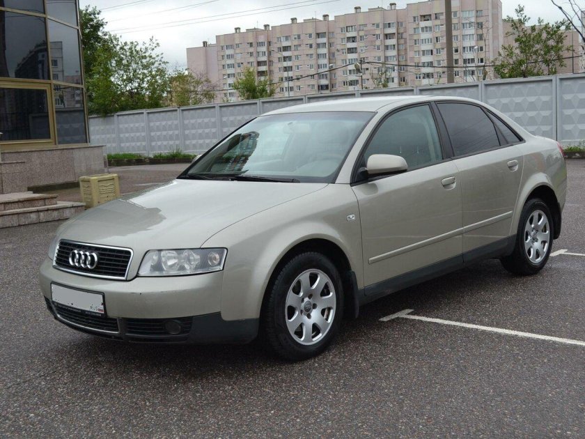 Ауди а4 2003