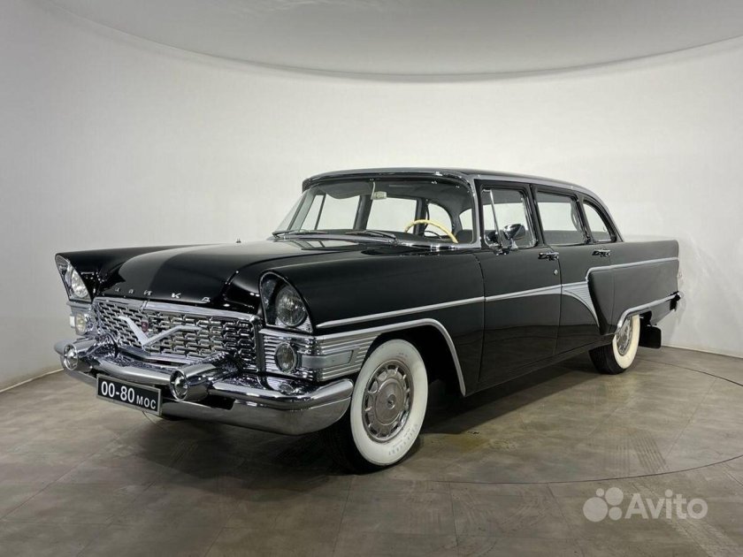 Автомобиль чайка