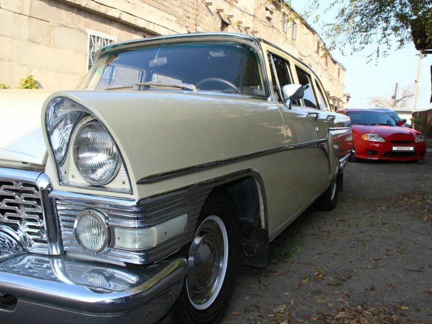 ГАЗ-13 «Чайка»