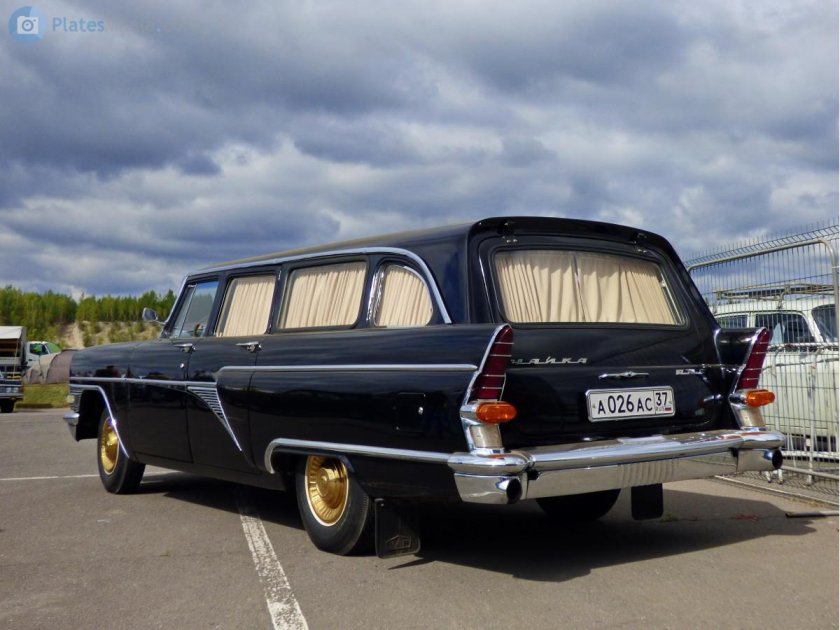 ГАЗ 13 Чайка универсал