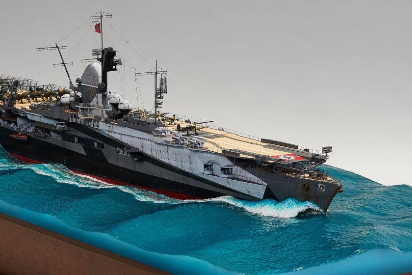 Граф Зеппелин авианосец