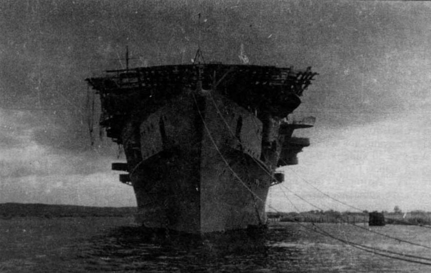 Граф Зеппелин авианосец