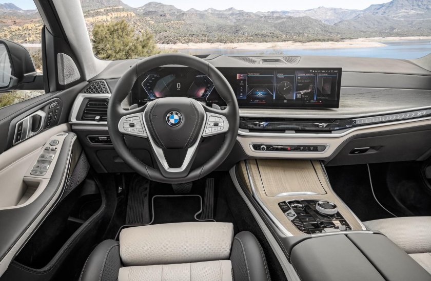 BMW x7 2022