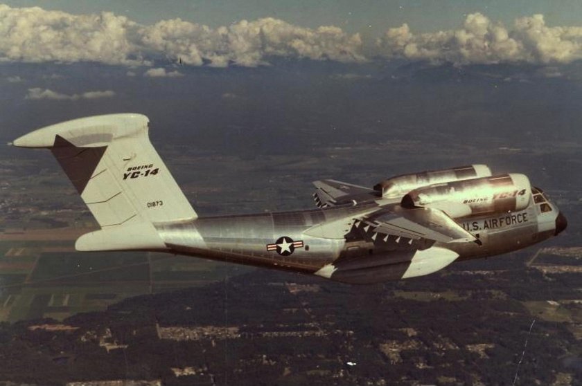 Боинг YC-14