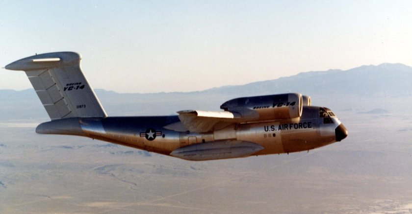 Boeing YC-14