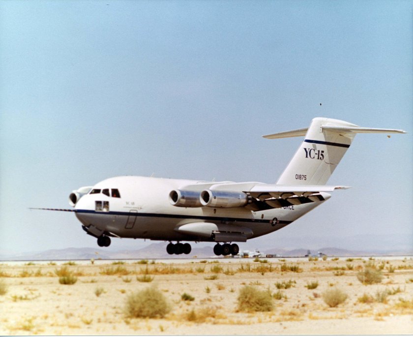 MCDONNELL Douglas YC-15