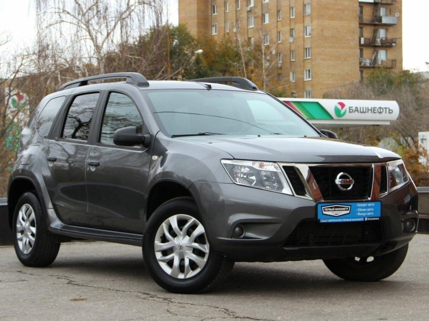 То ниссан террано 2.0