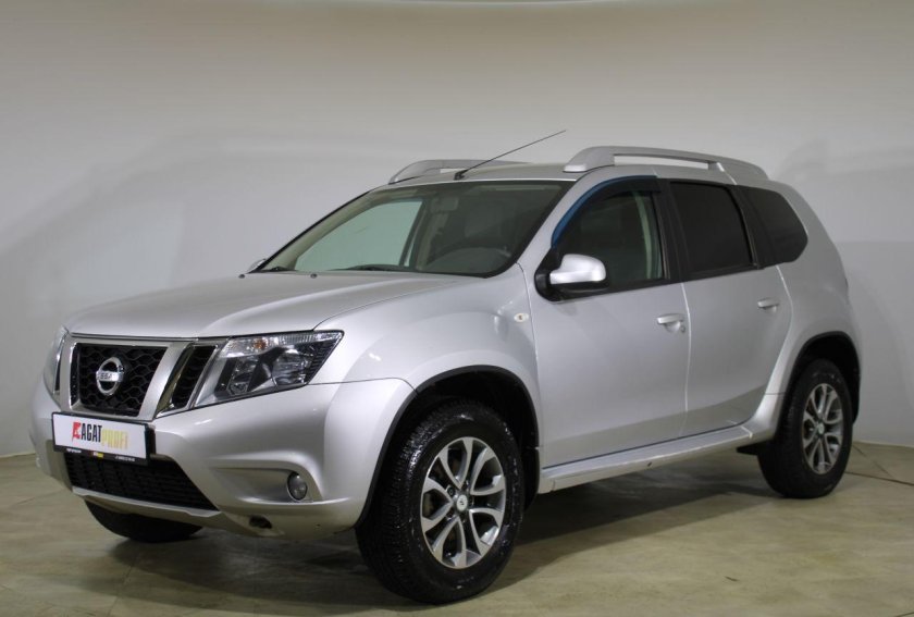 Ниссан террано 2014 года