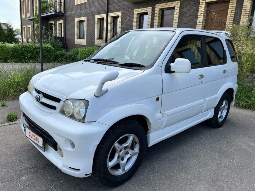 Тойота cami 2005