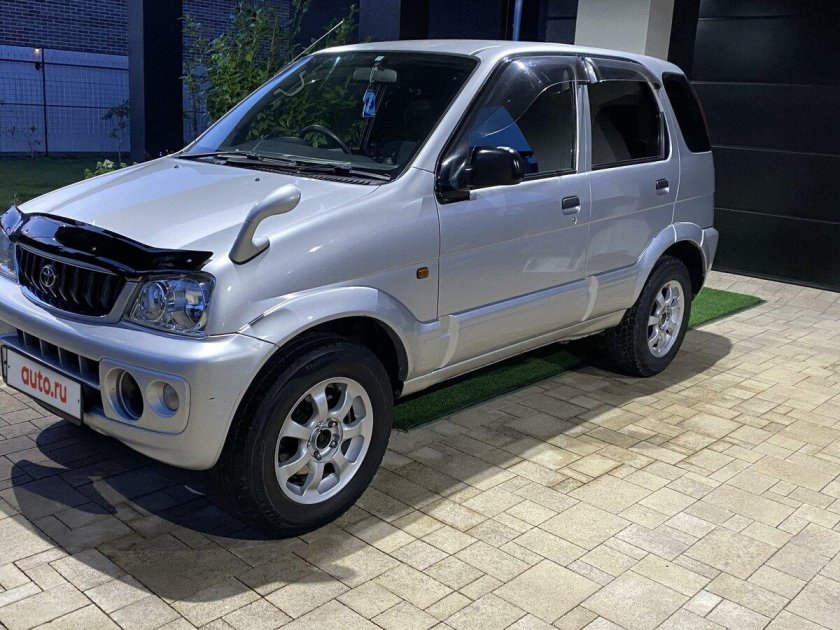 Тойота Cami 2001
