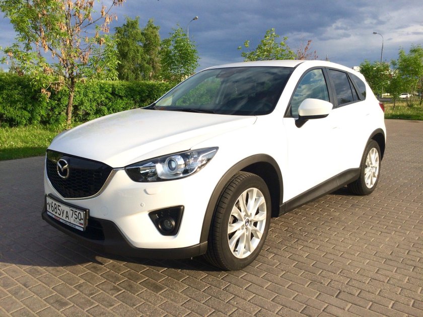 Mazda CX 5 белая