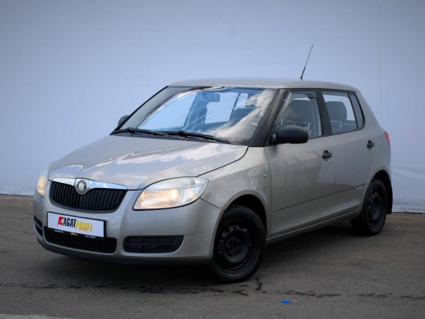 Шкода фабия 1.4 2011