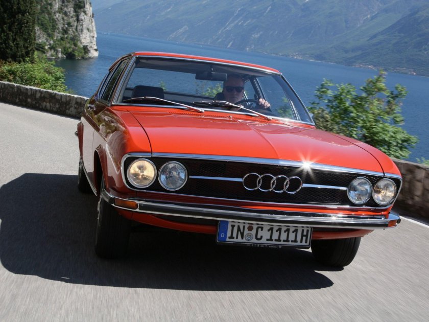 Audi 100 Coupe s